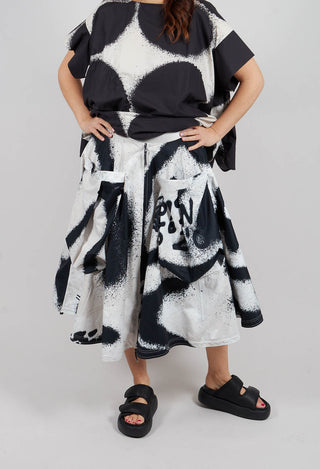 Large Pocket Midi Skirt in Black Print - 1000303