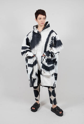 Lightweight Hooded Coat in Black Print - 1001205