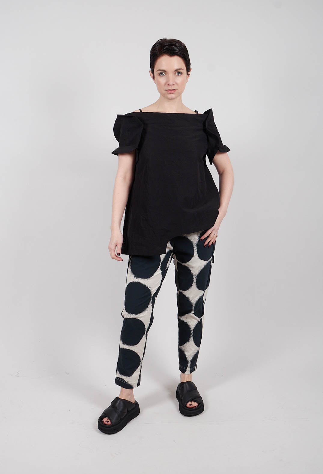 Bardot Style Top in Black - 1120611