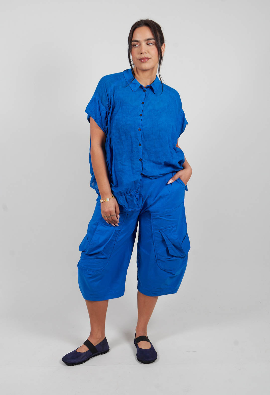 Cropped Pocket Trousers in Electric - 1240101
