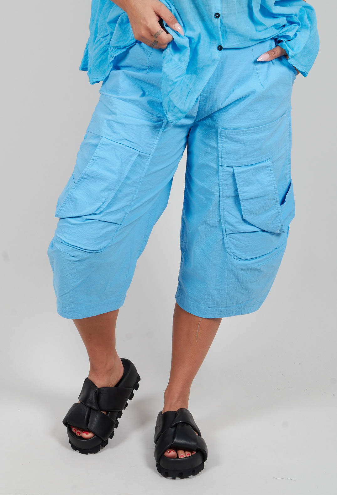 Cropped Pocket Trousers in Ice - 1240101