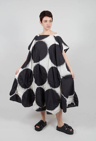 Relaxed T-Shirt Dress in Black Print - 1260901