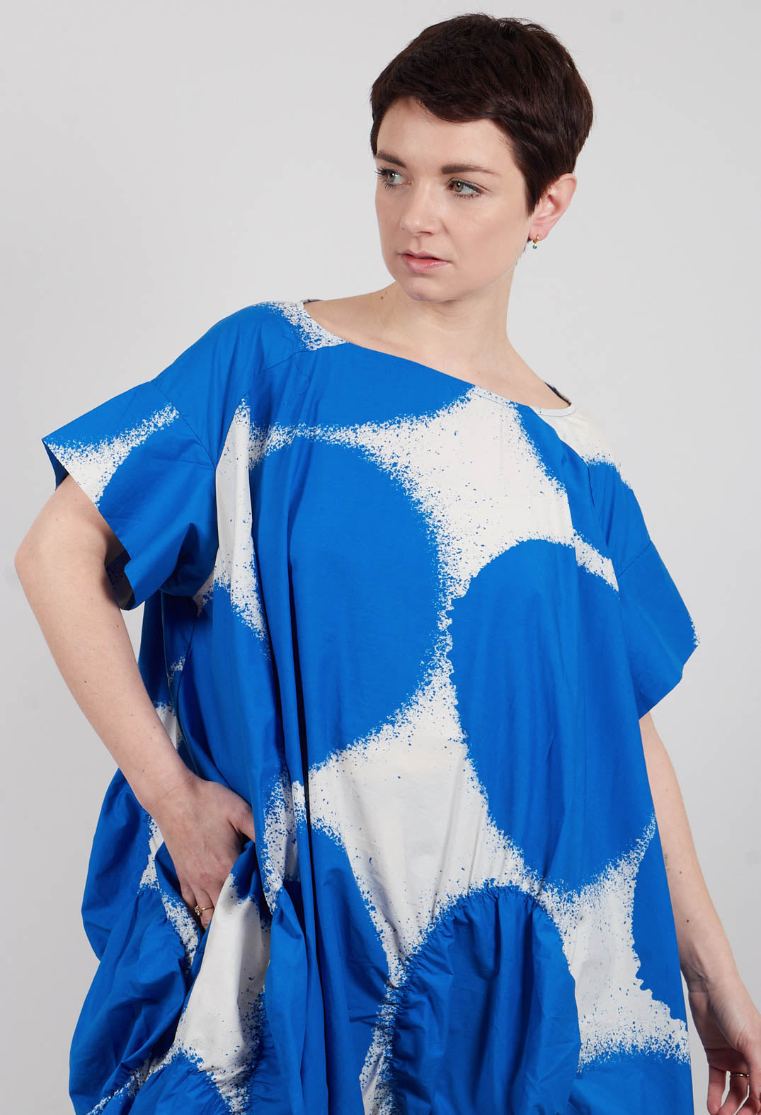 Relaxed T-Shirt Dress in Electric Print - 1260901