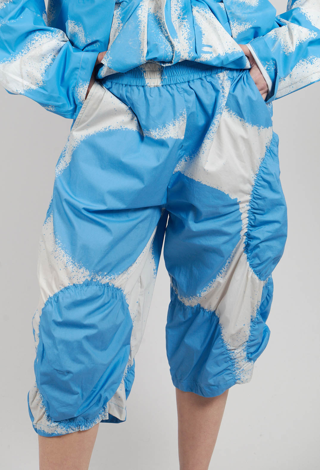 Cropped Balloon Trousers in Ice Print - 1260105