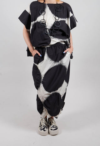 Straight Skirt in Black Print - 1260309