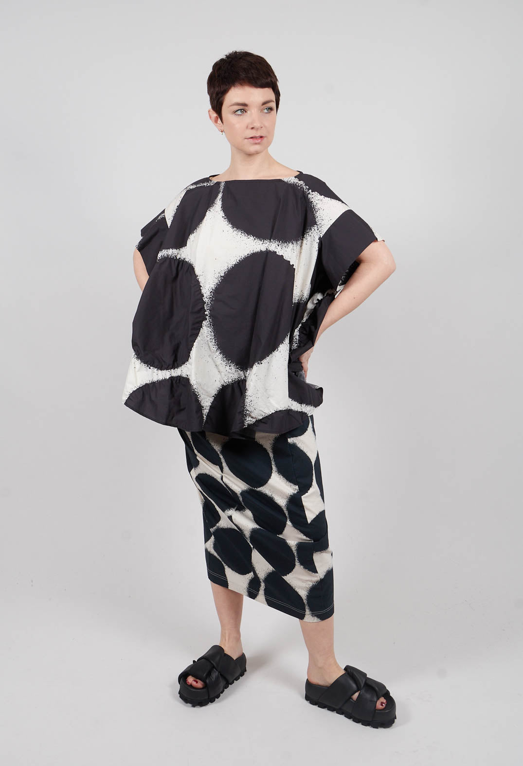 Oversize T-Shirt in Black Print - 1260610