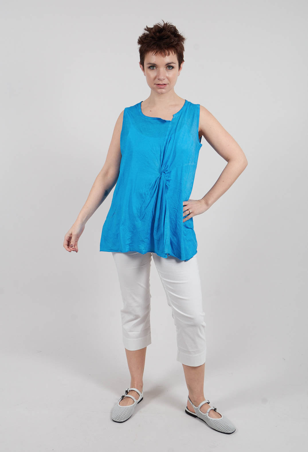 Sleeveless Knot Top in Ice Cloud - 1320803