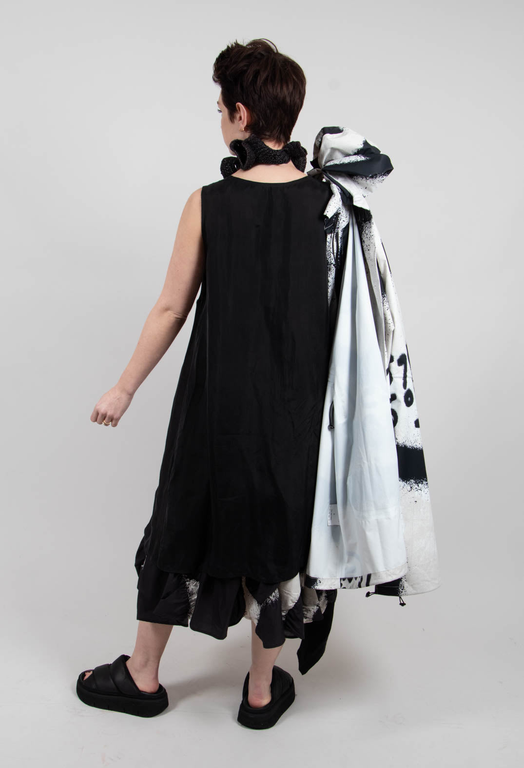 Tie Front Tunic in Black - 1471908