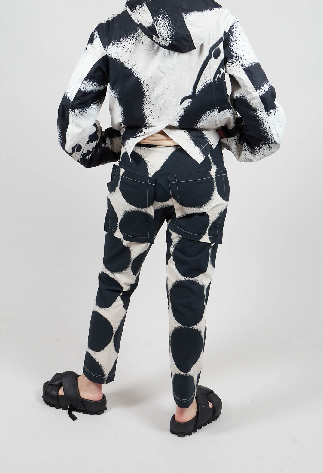 Straight Slim Trousers in Black Print - 1630103