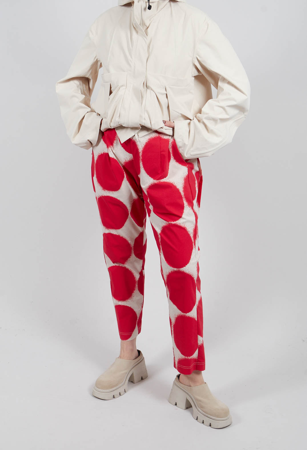 Straight Slim Trousers in Ketchup Print - 1630103