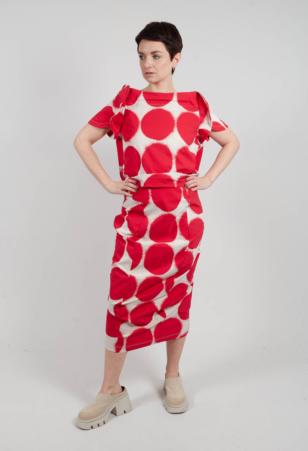 Slim Pull On Skirt in Ketchup Print - 1630306