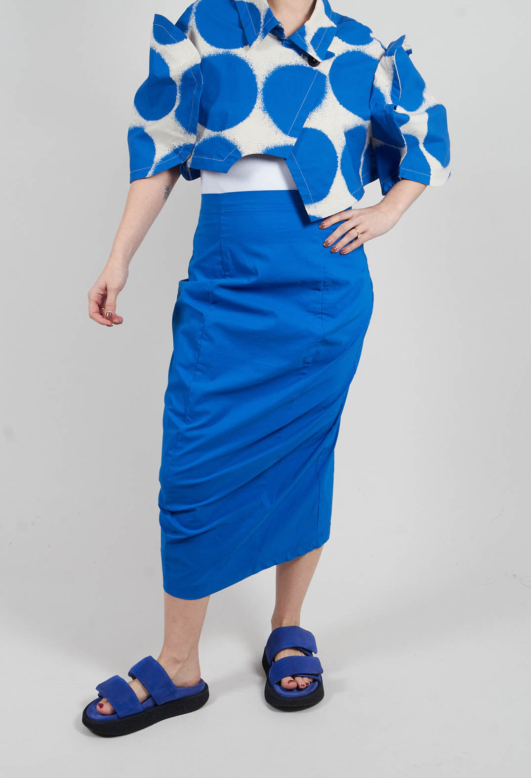 Slim Pull On Skirt in Electric - 1630326