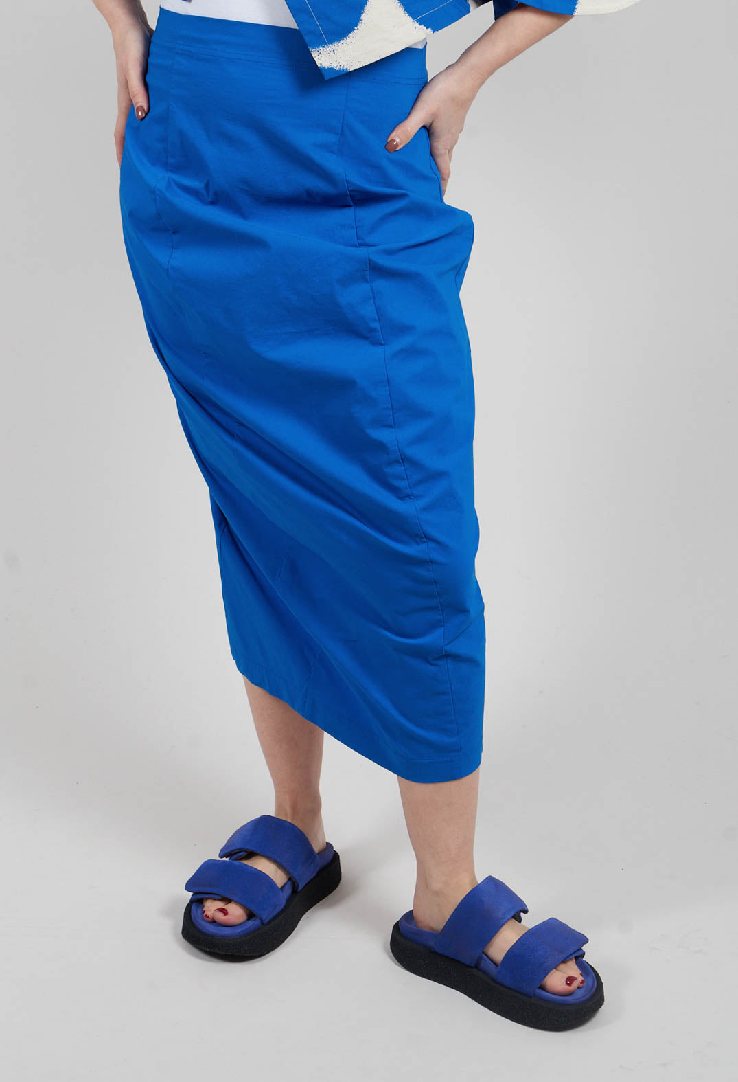 Slim Pull On Skirt in Electric - 1630326
