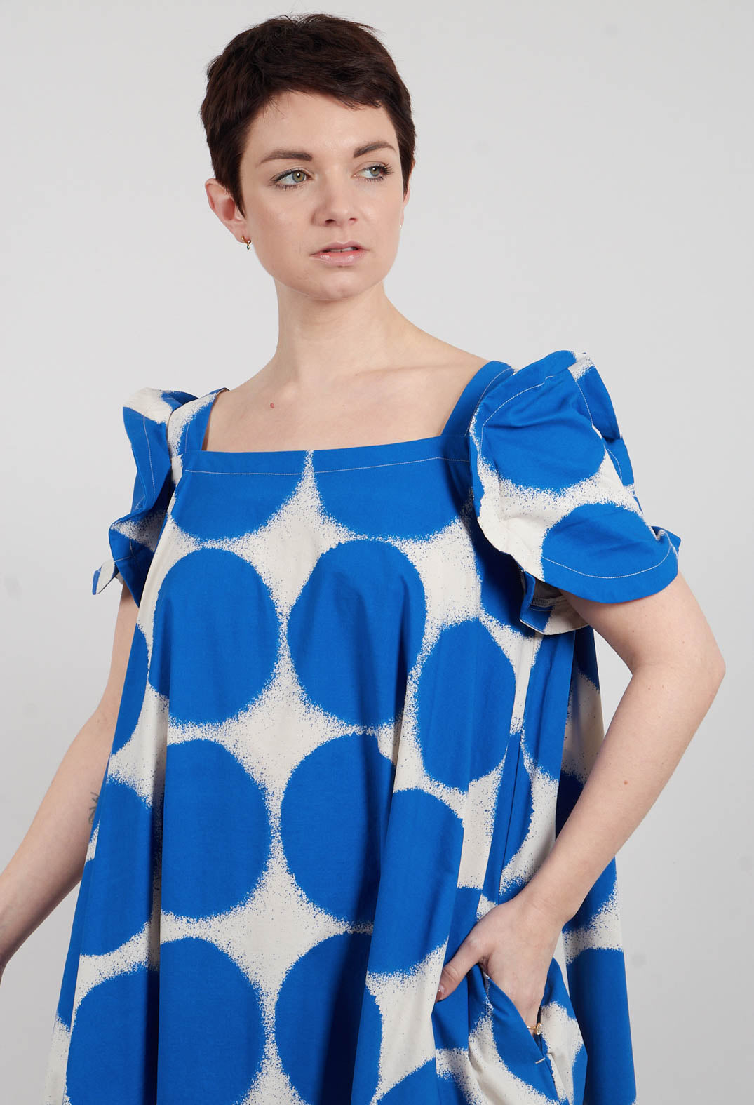 Round Sleeve Dress in Electric Print - 1630908