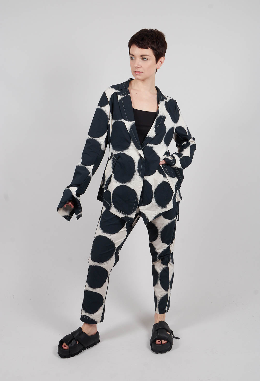Fitted Jacket in Black Print - 1631115