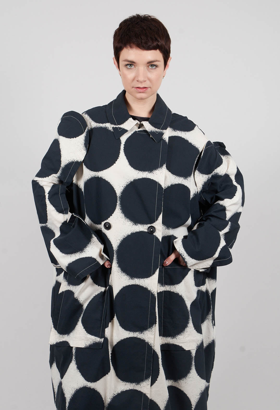 Lightweight Coat in Black Print - 1631216