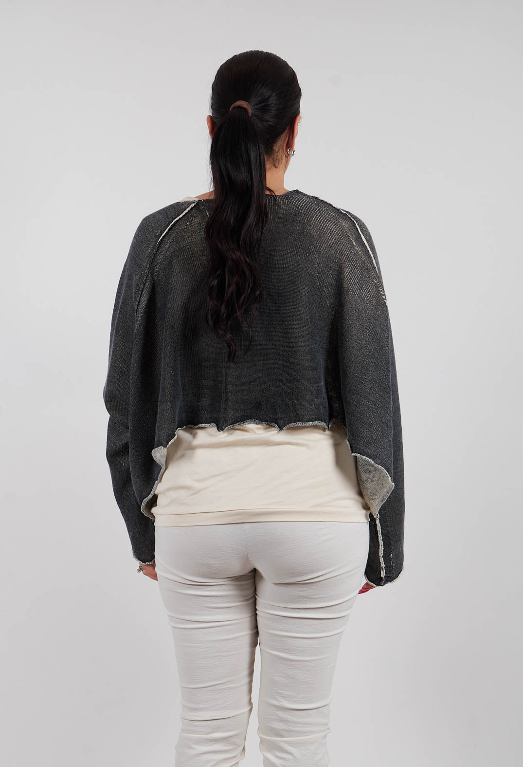 Cropped Oversized Jumper in Black/Marshmallow - 1720713
