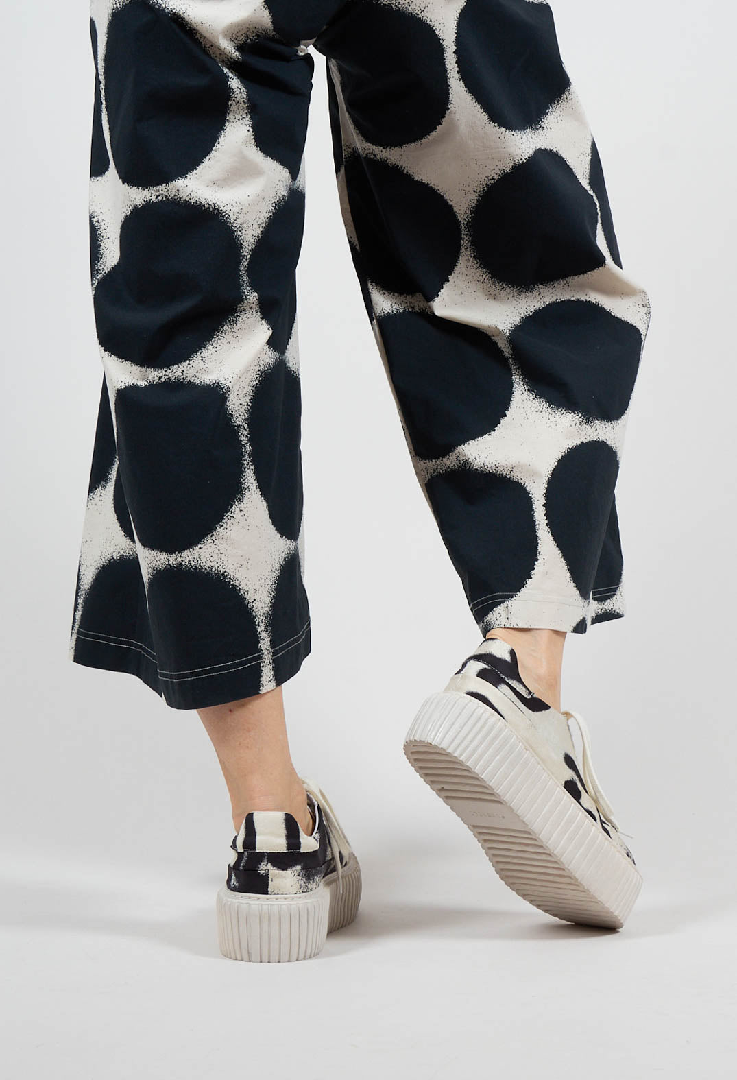 Chunky Platfrom Trainer in Black Print - 1985251