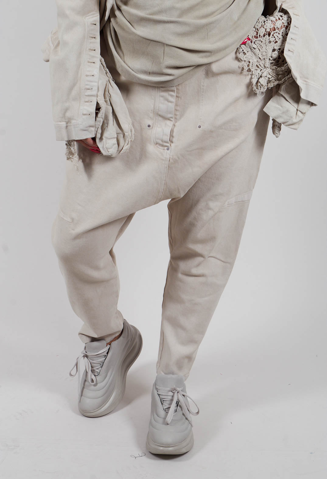 Drop Crotch Trousers in Linen Fog - 2030112