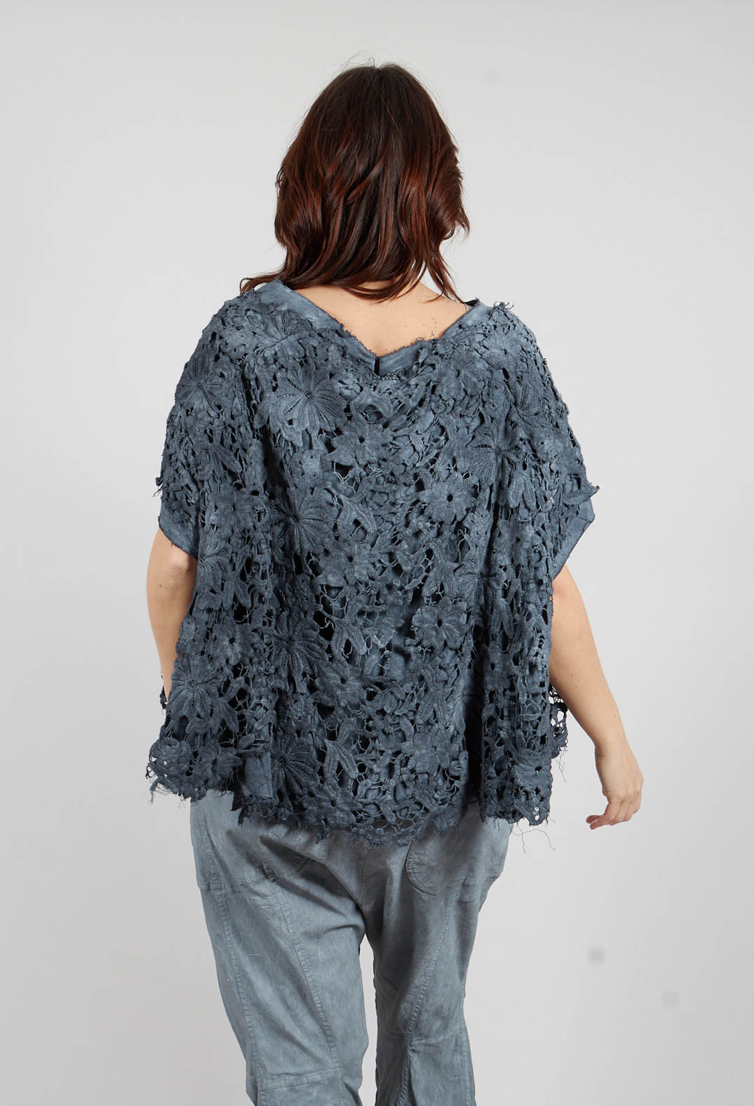 Lace T-Shirt in Black Fog - 2090610