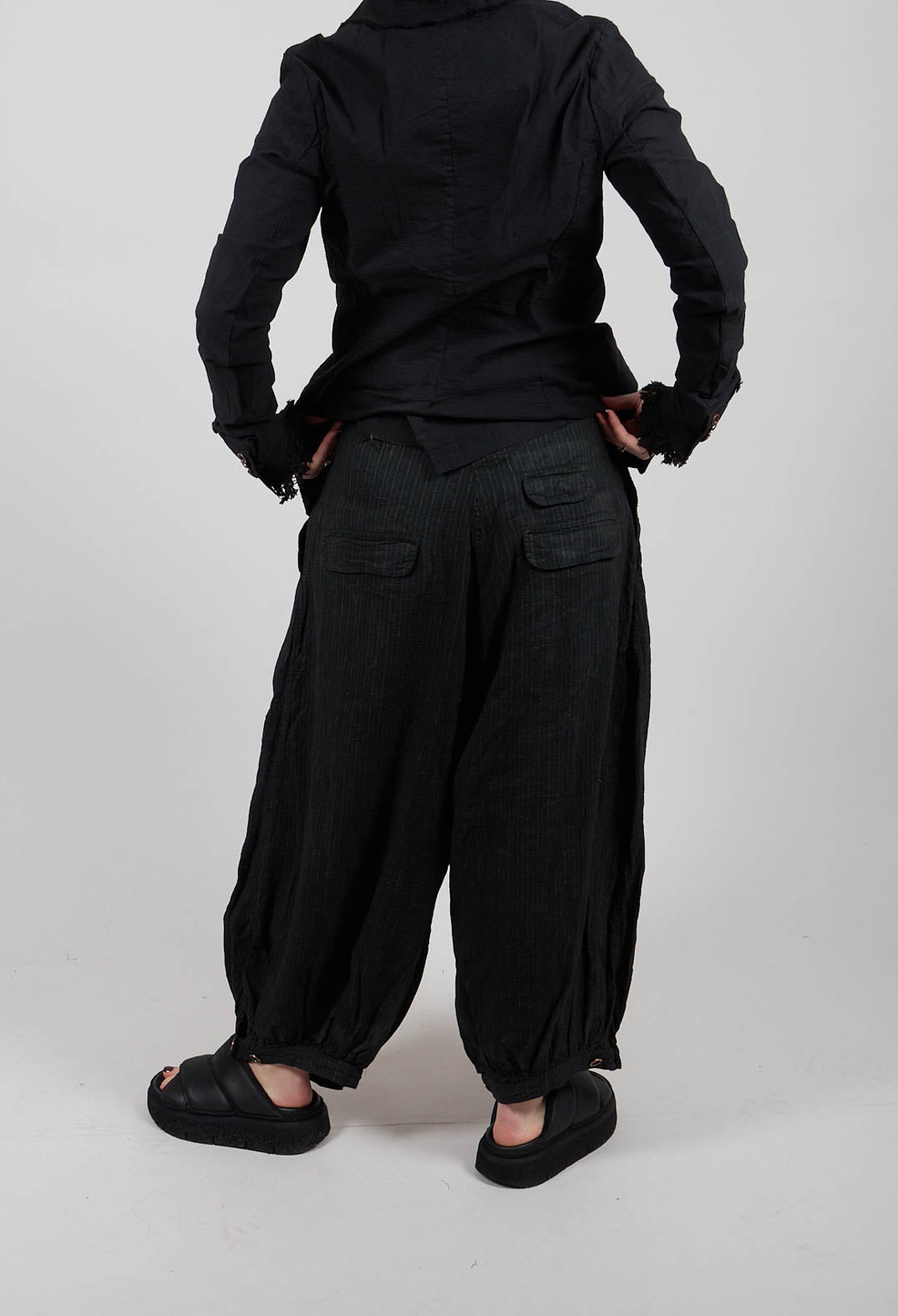 Balloon Leg Trousers in Seaweed Paper - 2110147