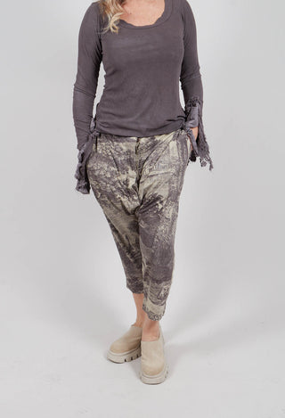 Cropped Trouser in Amber Print - 2300108