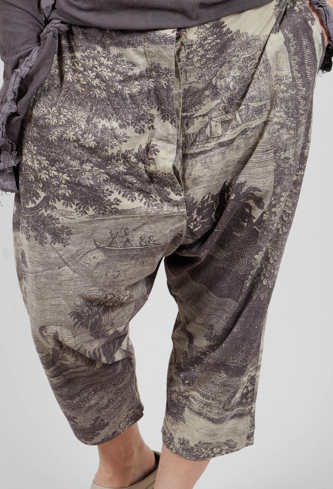 Cropped Trouser in Amber Print - 2300108