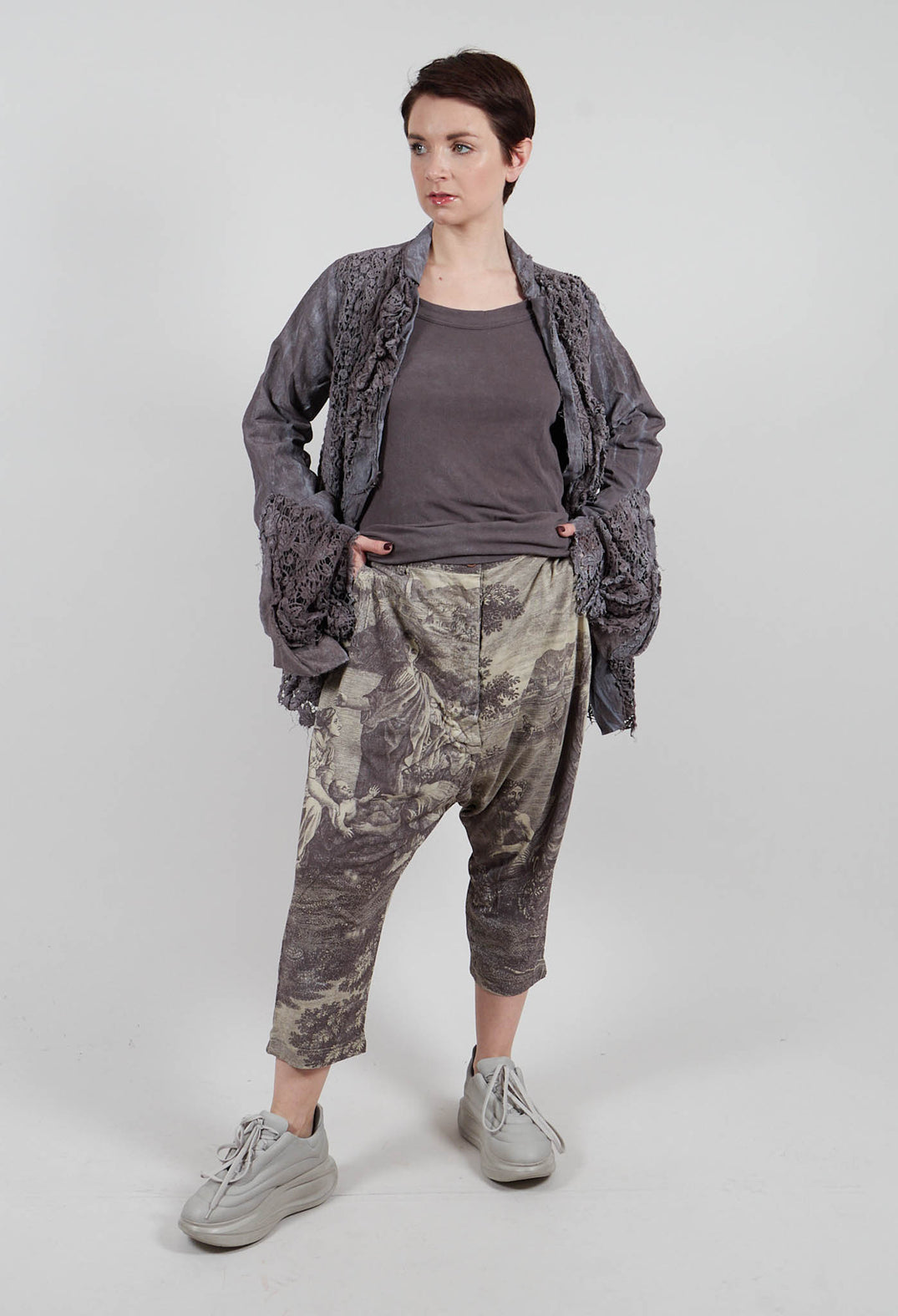 Cropped Trouser in Amber Print - 2300108