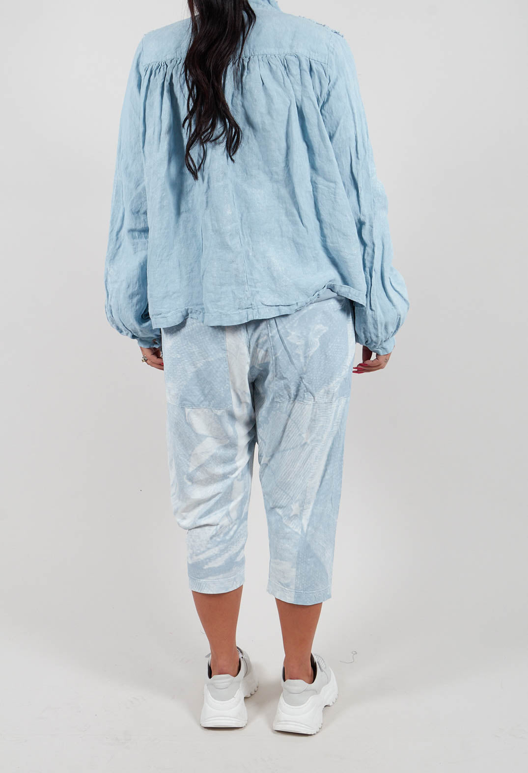 Cropped Trouser in Sky Print - 2300108
