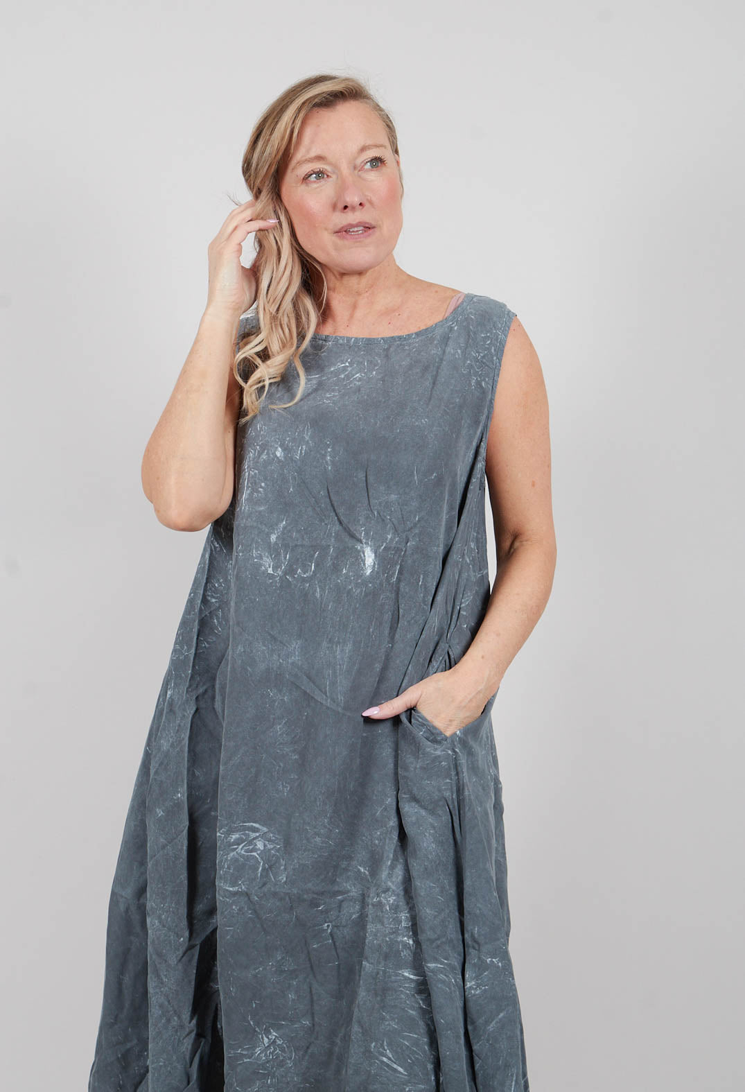 Sleeveless Dress in Seaweed Fog - 2470901