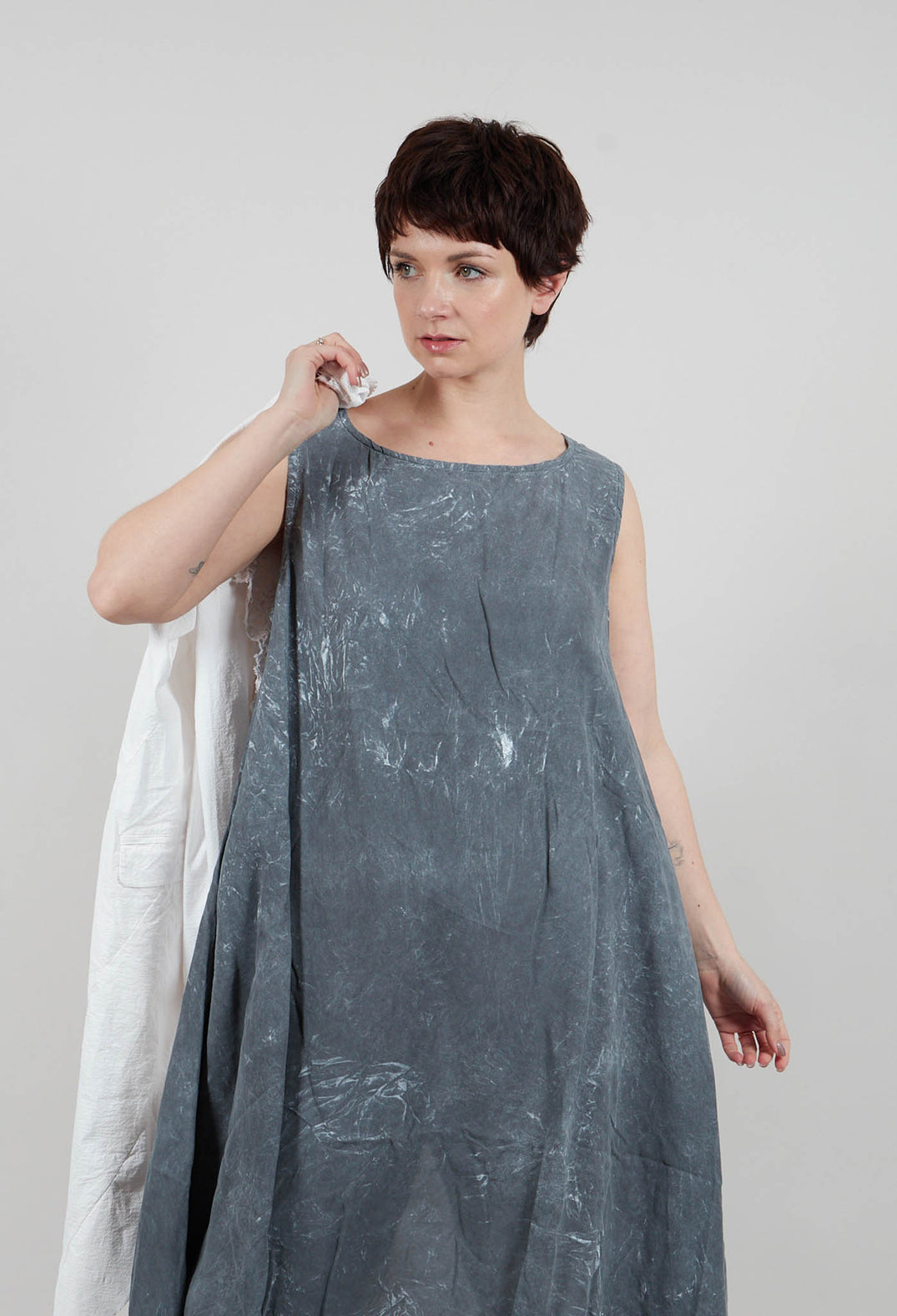 Sleeveless Dress in Seaweed Fog - 2470901