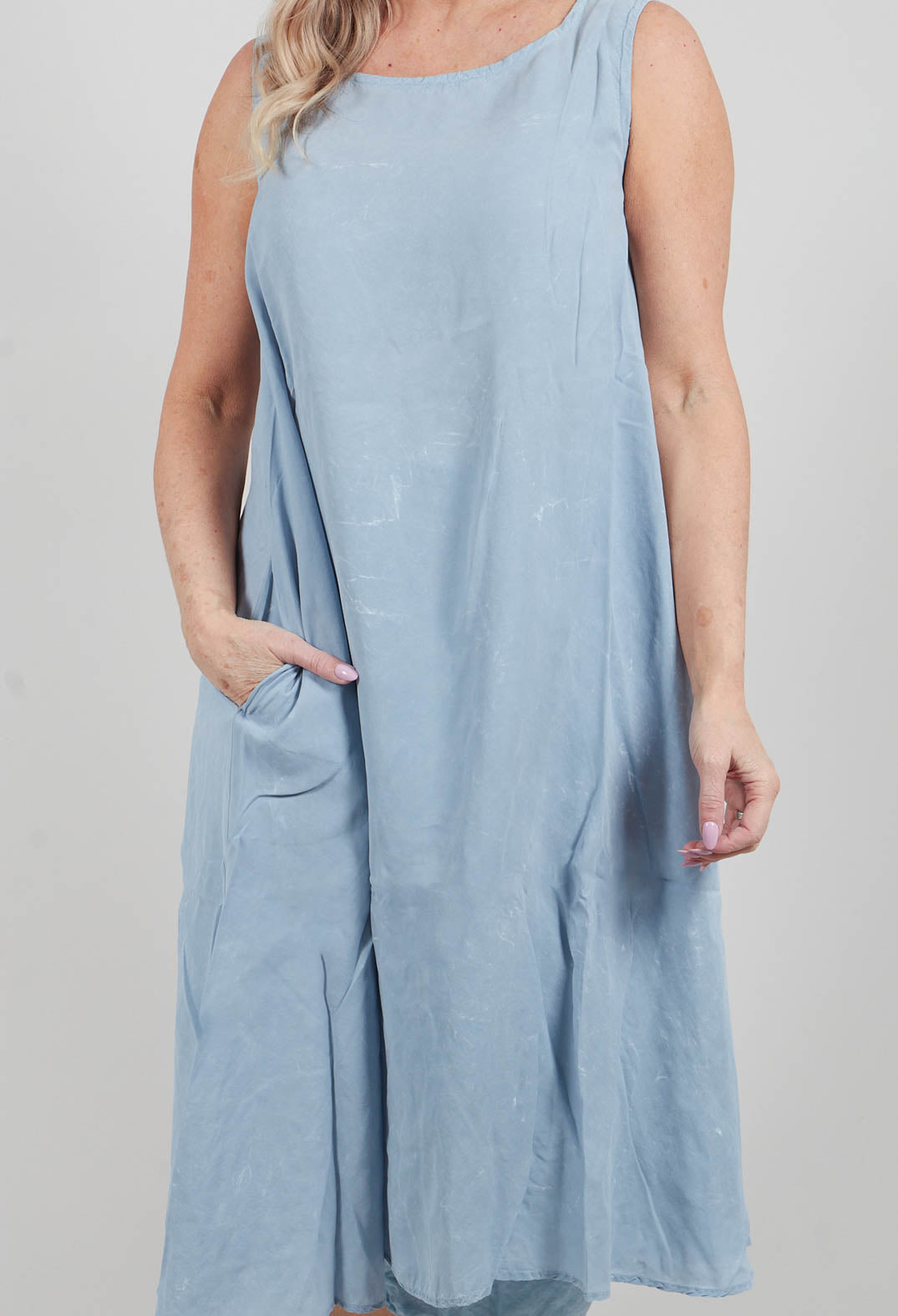 Sleeveless Dress in Sky Fog - 2470901