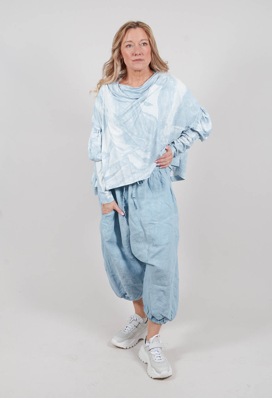 Linen Trousers in Sky Fog - 2670109