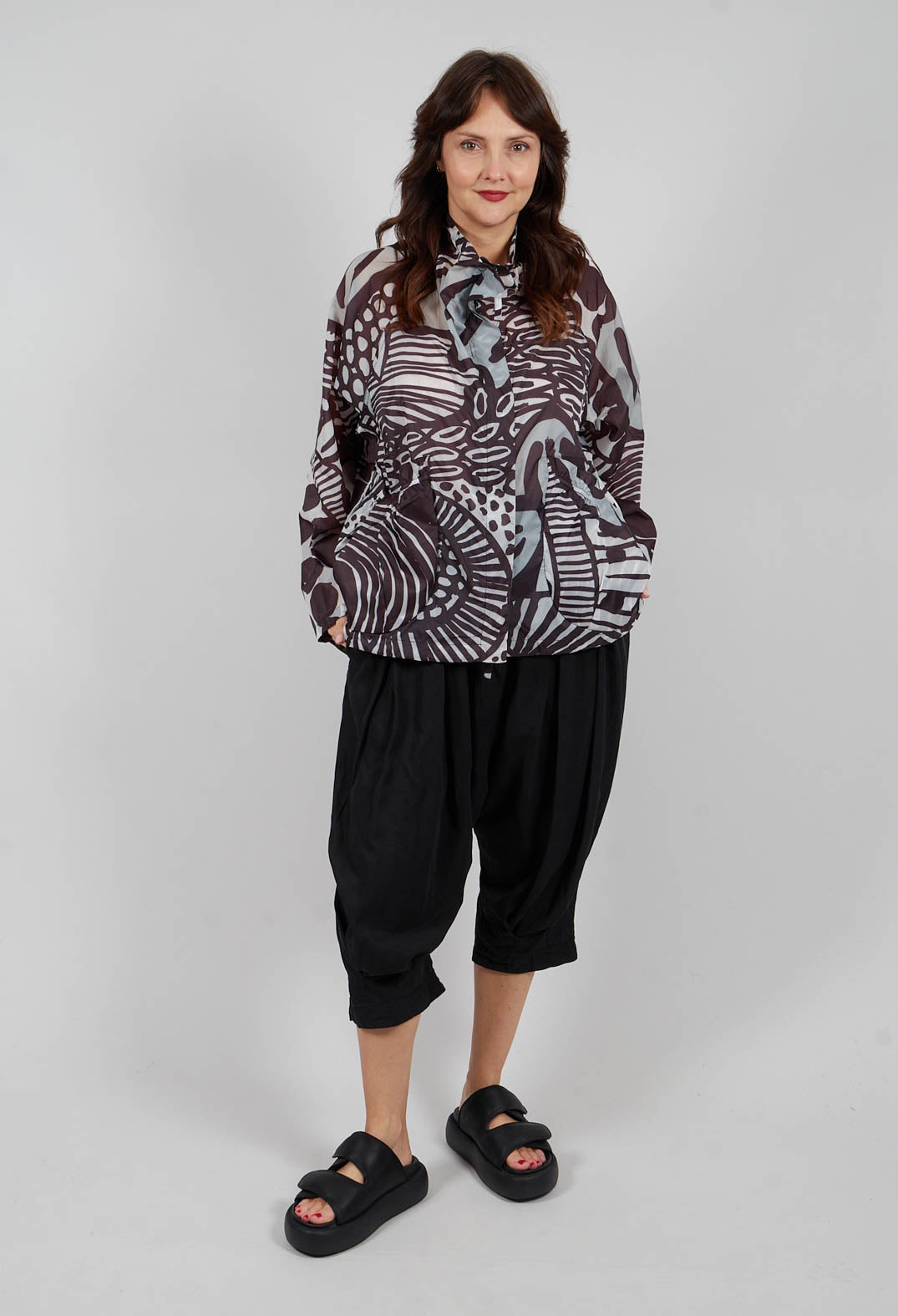 Lightweight Zip Up Jacket in Black Print - 3211103