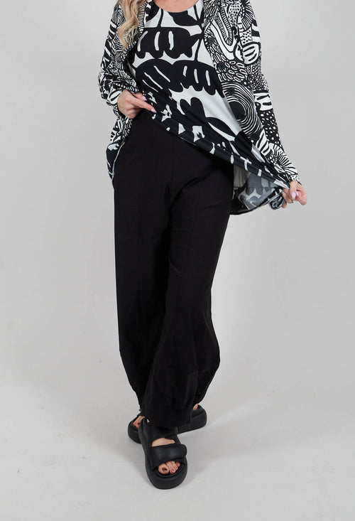 Pull On Stretch Fit Trousers in Black - 3280107