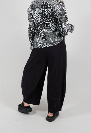 Pull On Stretch Fit Trousers in Black - 3280107