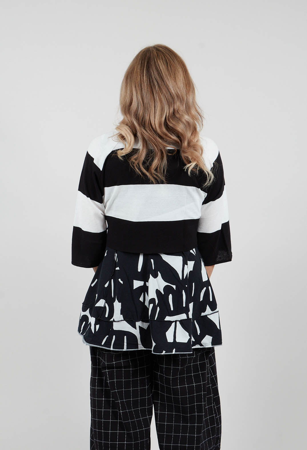 Cotton Knit Cropped Jumper in Black Off White Stripe - 3330703