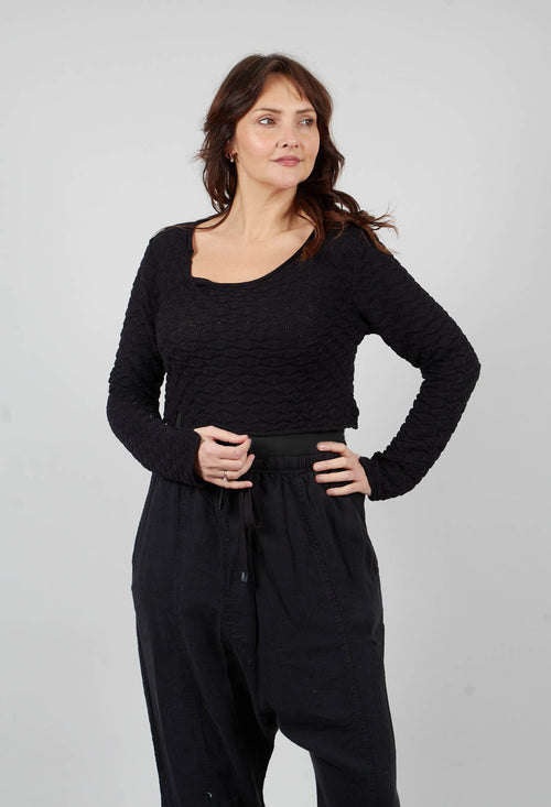 Cropped Textured Jumper in Black - 3380701