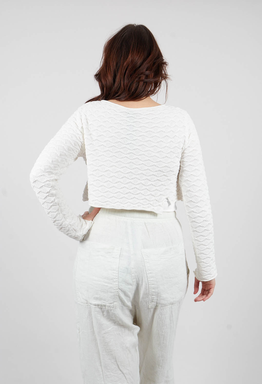 Cropped Textured Jumper in Off White - 3380701