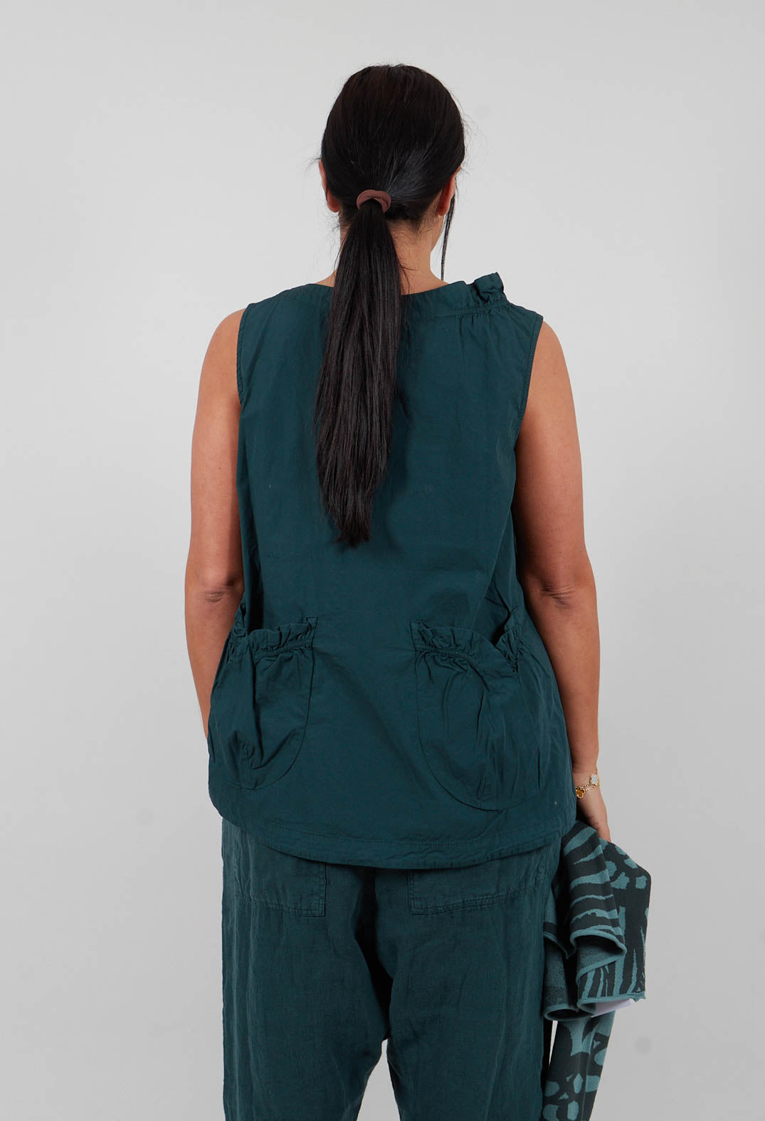 Curve Detail Top in Tree - 3400804
