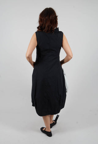 Curve Detail Dress in Black - 3400906