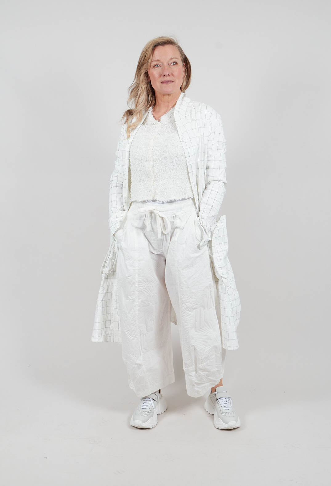 Balloon Leg Trousers in Off White Poplin Print - 3420104