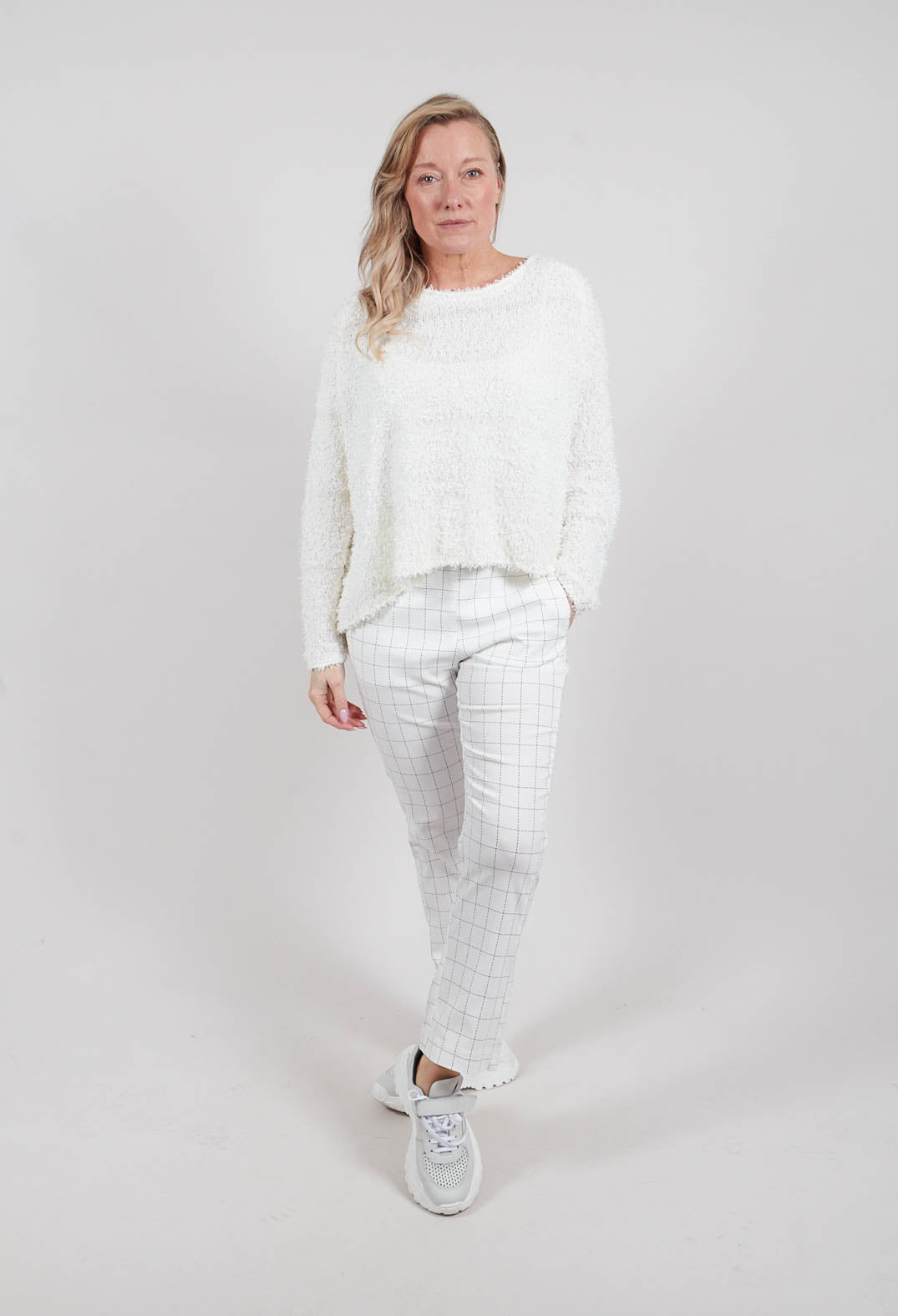 Slim Leg Trousers in Off White Check - 3440104