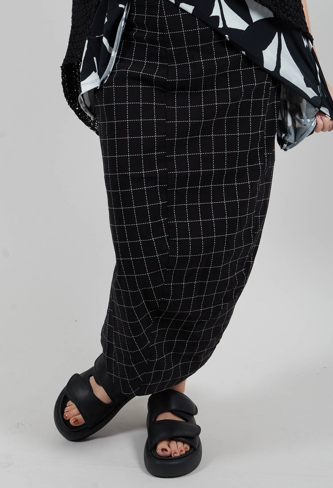 Pencil Skirt in Black Check - 3440305