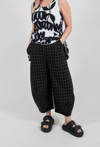 Pull On Trousers in Black Check - 3440106