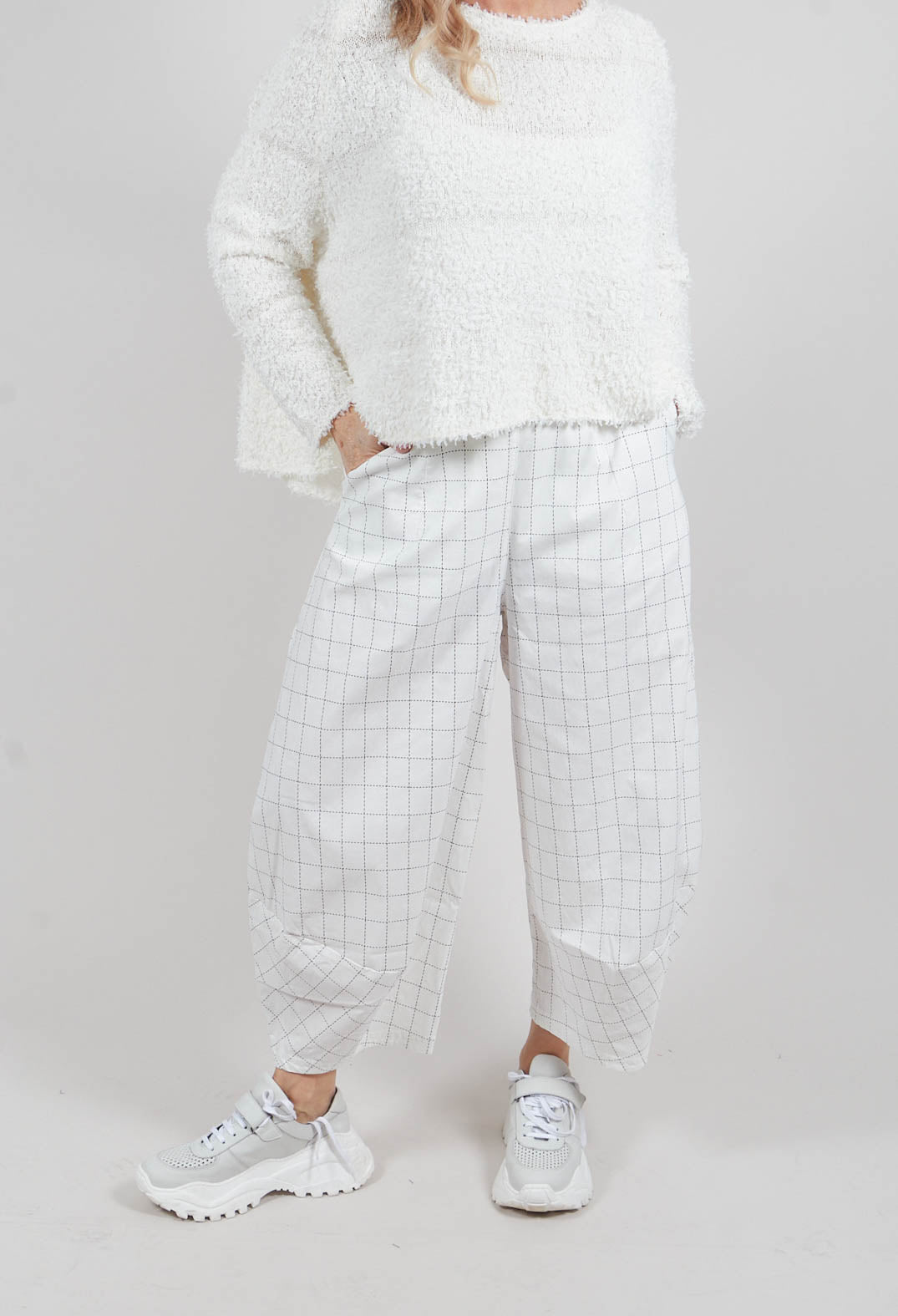 Pull On Trousers in Off White Check - 3440106