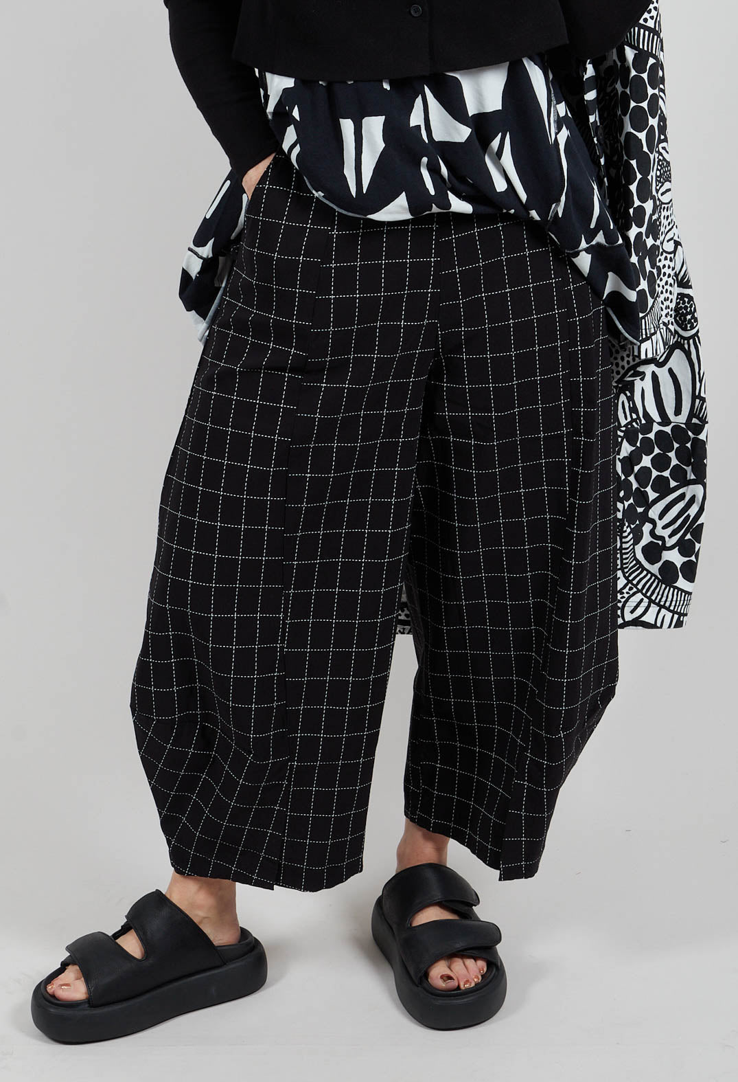 Pull On Balloon Trousers in Black Check - 3440109