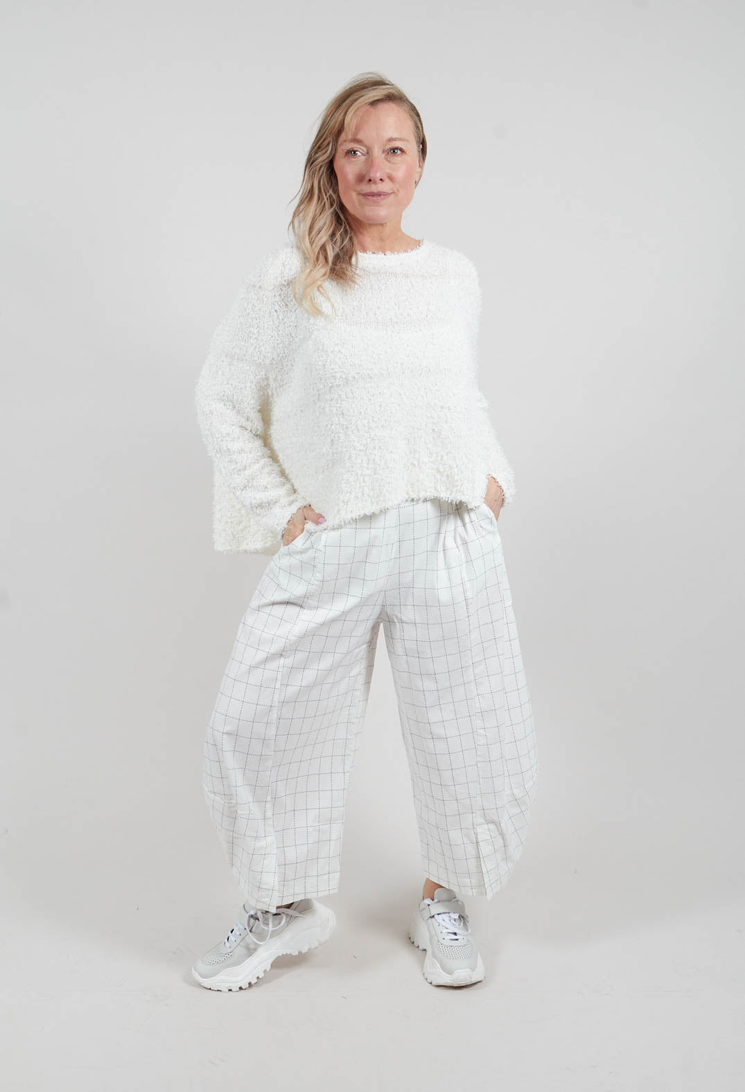 Pull On Balloon Trousers in Off White Check - 3440109