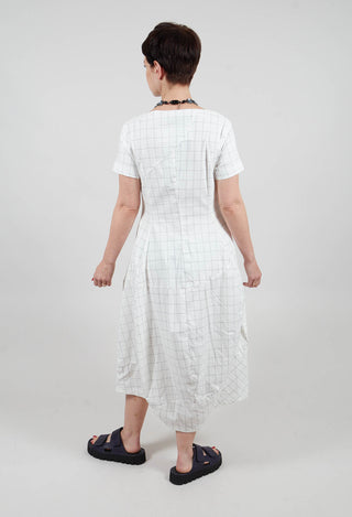 Short Sleeve Dress in Off White Check - 3440910