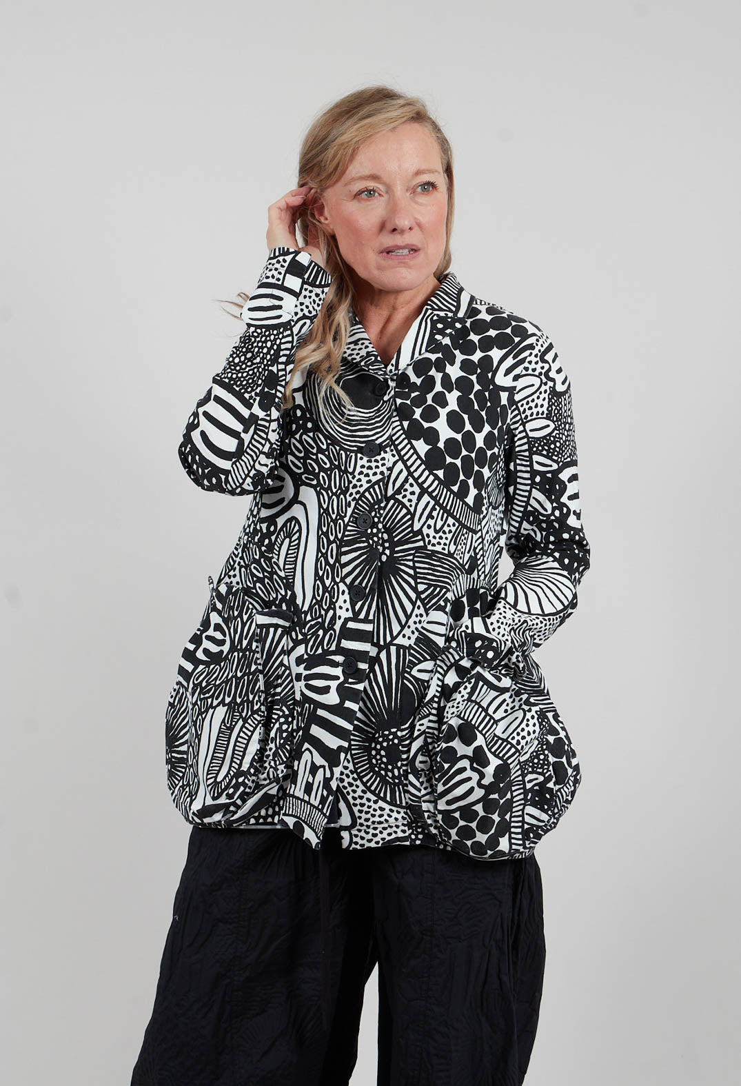 Jacket with Patch Pockets in Black Print - 3441111